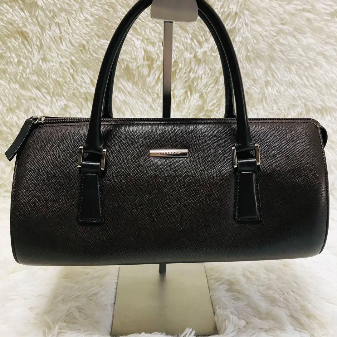 【極美品】バーバリー ハンドバッグ トロゴプレート ノバチェック 筒型 横長