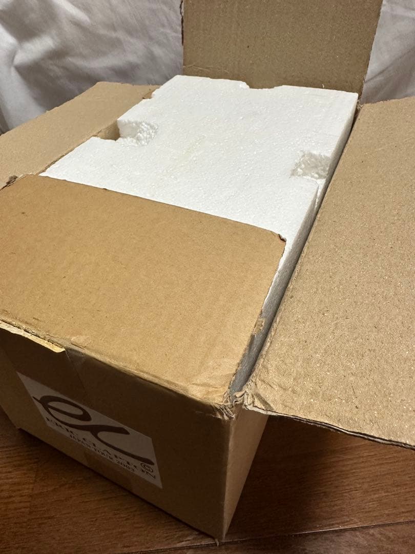 エリック・クラプトン 2003 日本ツアー限定 フィギュア 箱あり 難あり