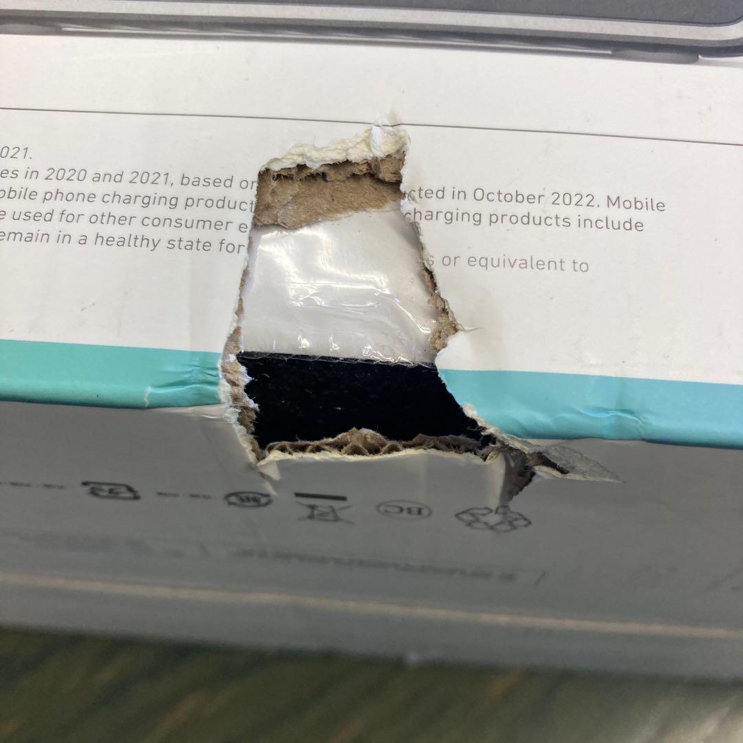 Anker ポータブル電源 522 A1721511 箱傷み - メルカリ