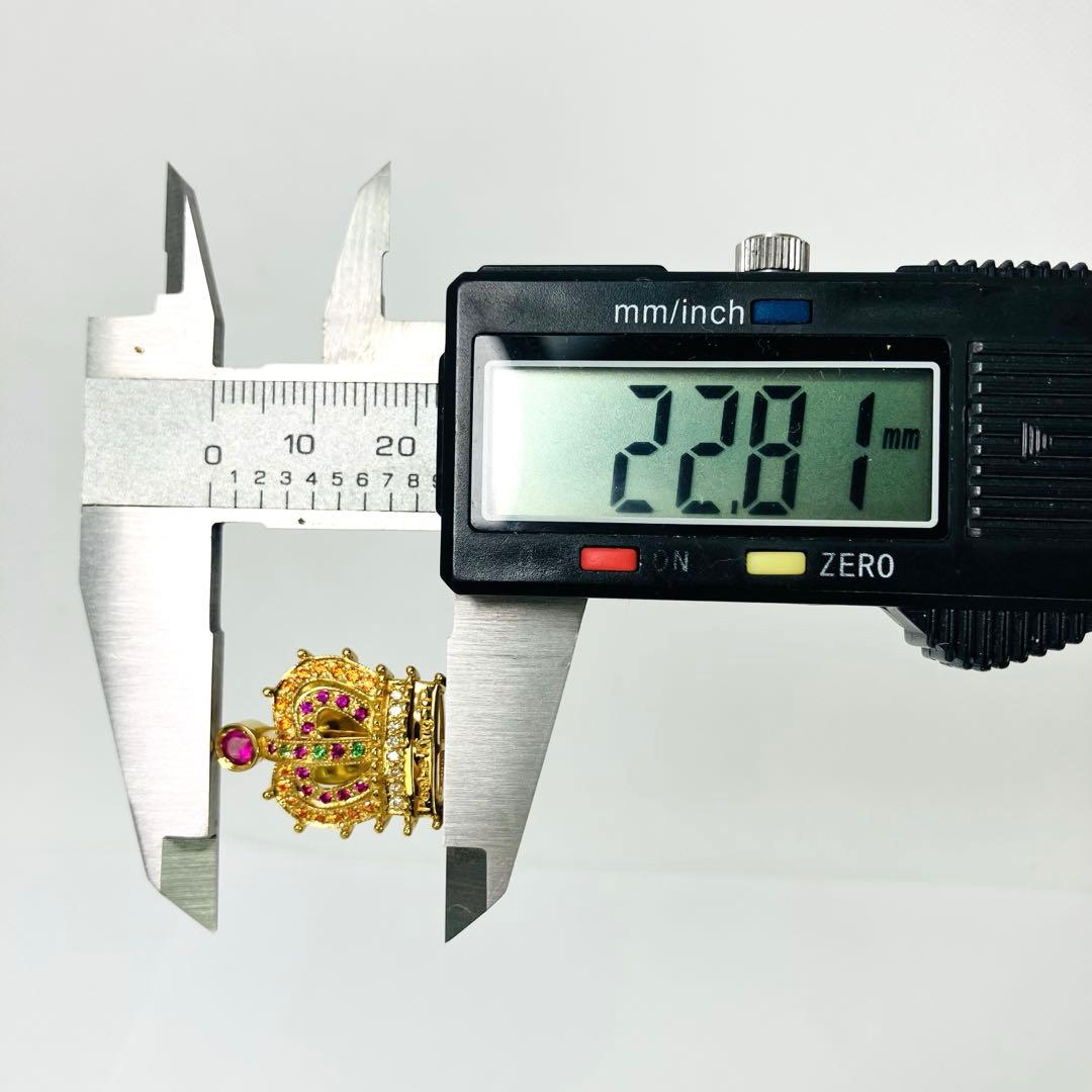 クリスティーナハン 「Peace King-TP」 K18 ダイヤ付王冠ブローチの