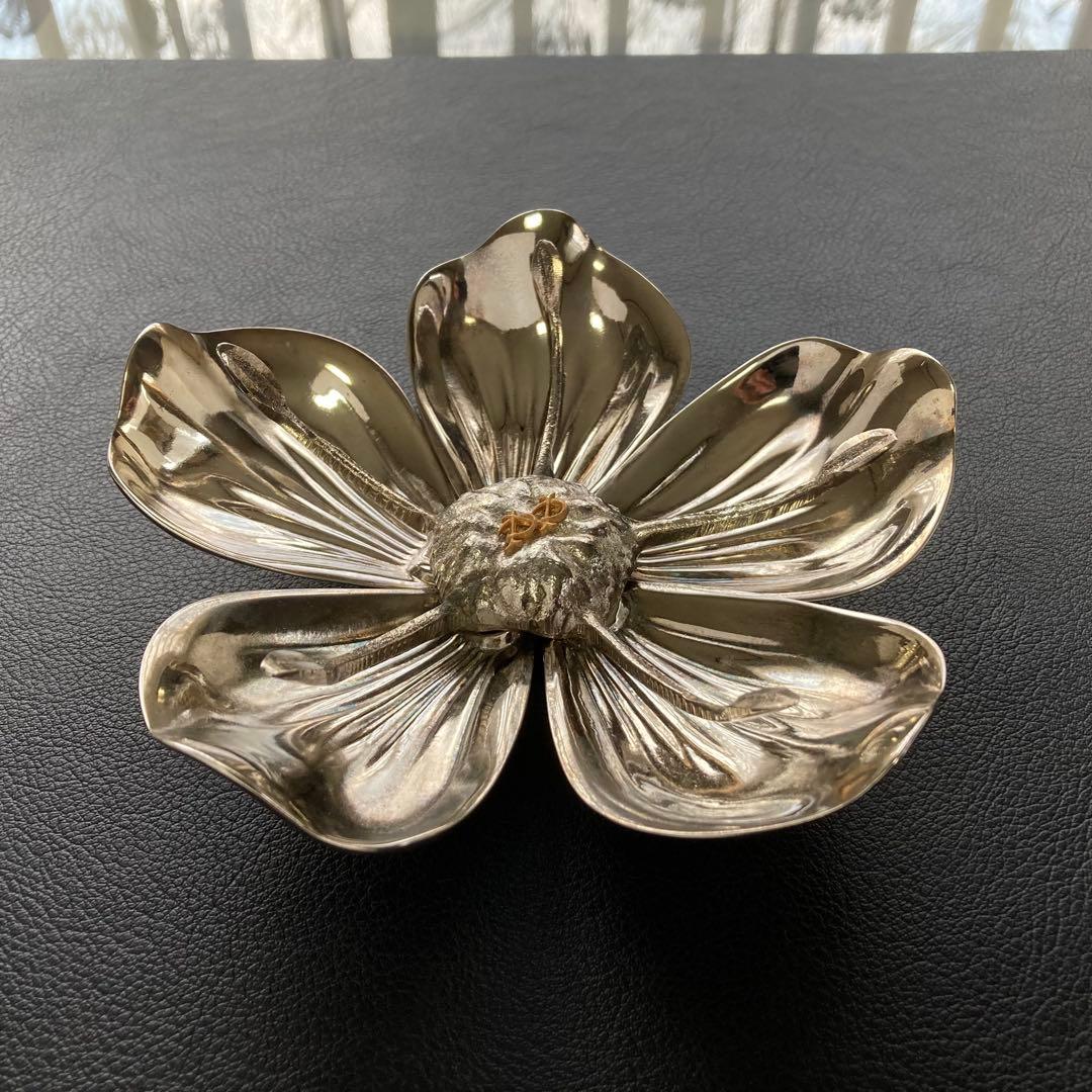 花びら トレイ プレート 小物置き 灰皿 置物 金属 銀色 レトロ ヴィンテージ