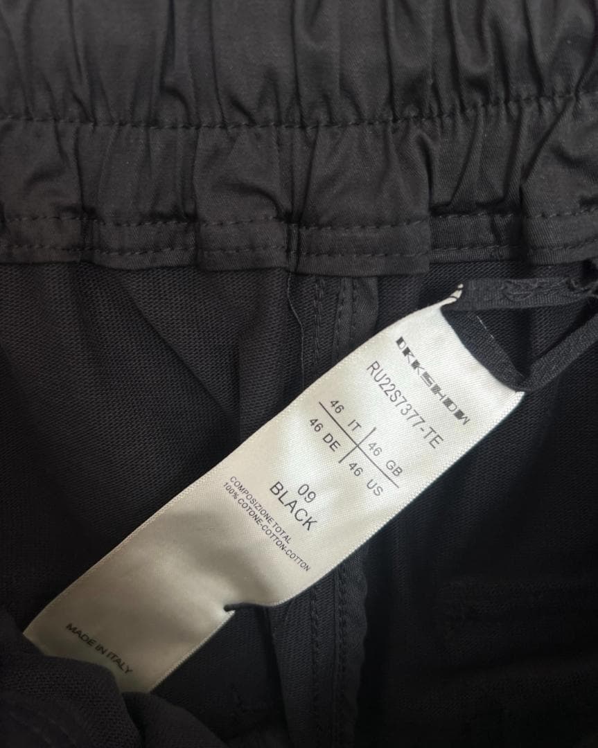 Rick Owens ブラック カジュアルパンツ 46