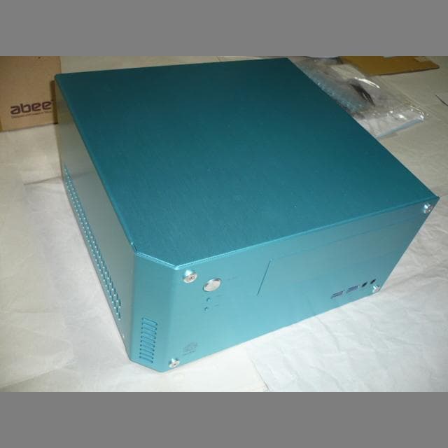 Abee acubic E30 青 山洋電気ファン、延長ケーブル等をおまけで同梱