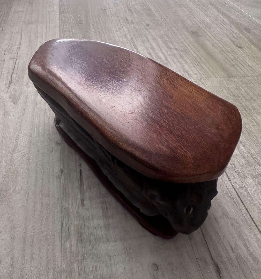 大バーゲンアンティークの茄子と裏に雲をあしらった彫刻硯 木製外