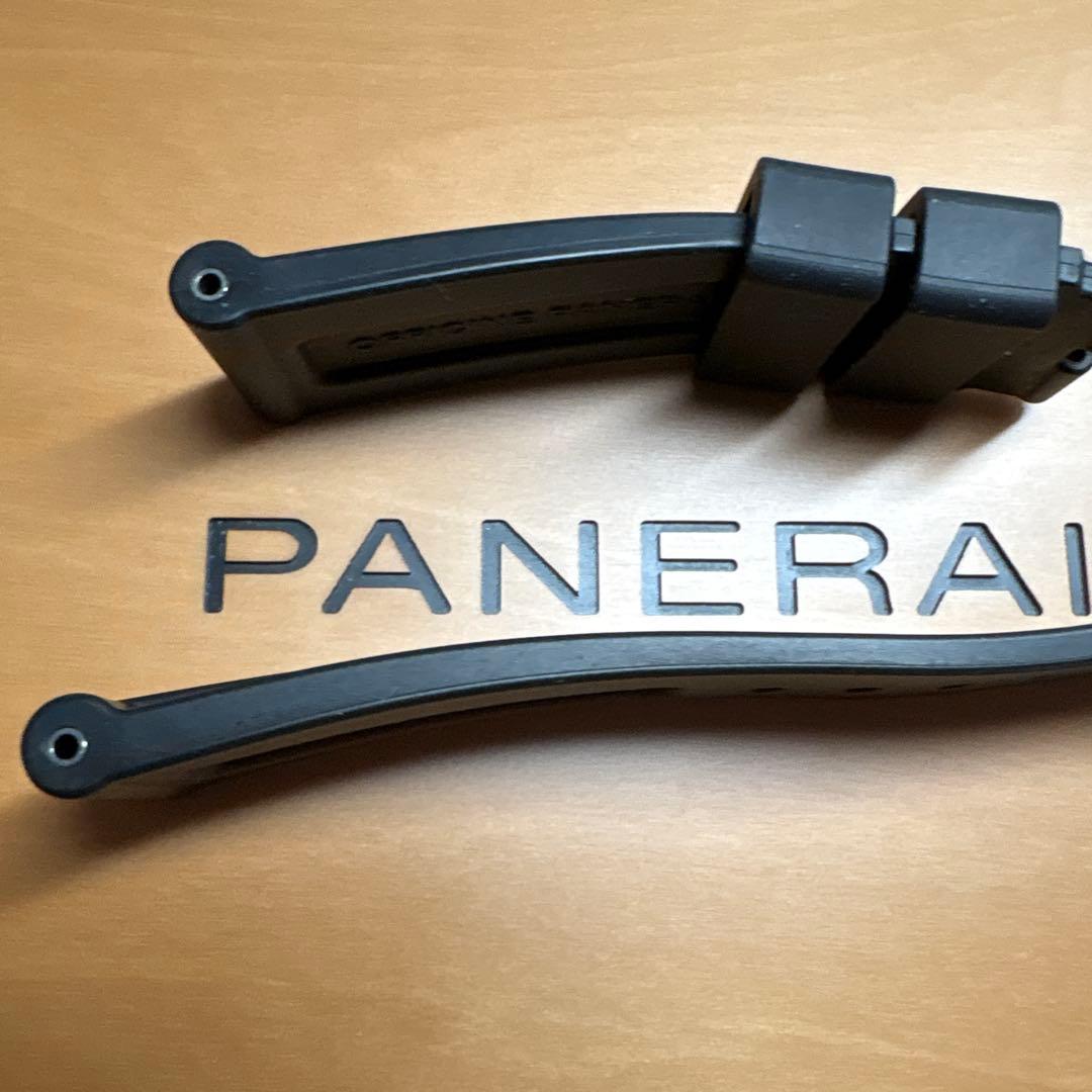 PANERAI OFFICINE ルミノールマリーナ44ミリ用ラバーベルト