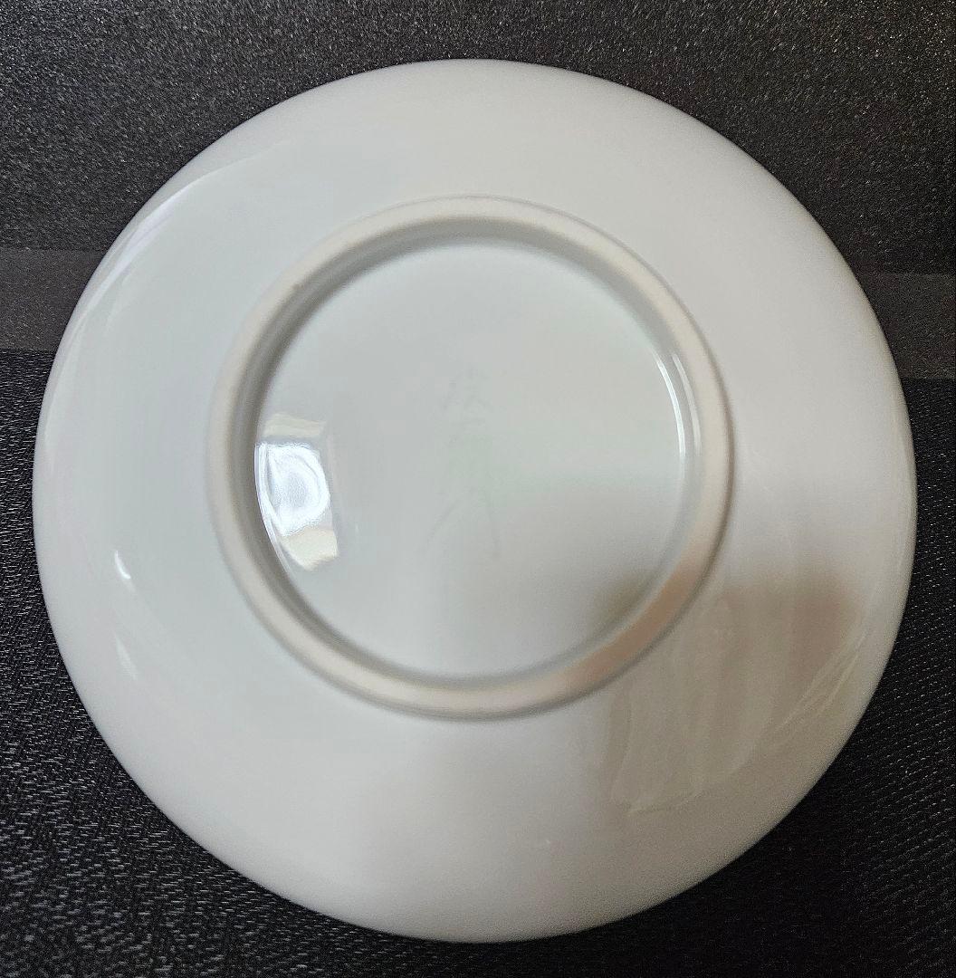 有田焼 厚生労働省認定『現代の名工』奥川俊右衛門作 白磁 彫り竹文様