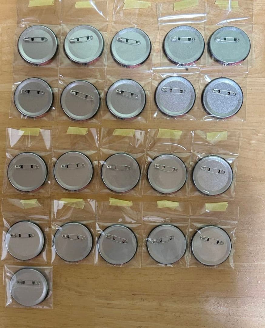 いれいす　りうら　零番街　缶バッチ