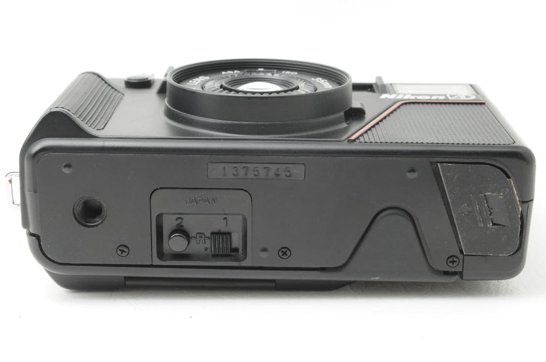 Nikon ニコン L35AD 初代ピカイチ 単三電池駆動