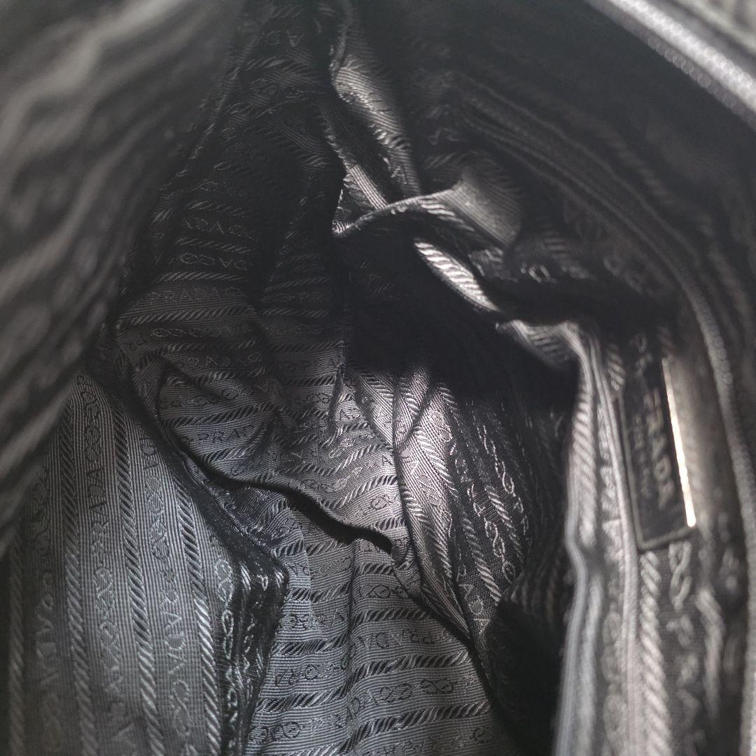 【良品✨】PRADA プラダ　ショルダーバッグ　メッセンジャーバッグ　ナイロン