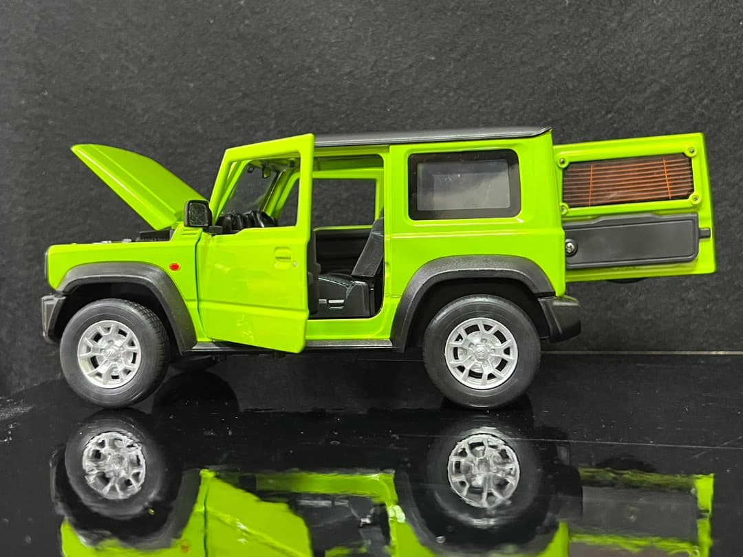 スズキ ジムニー ミニカー グリーン 1/18 H176