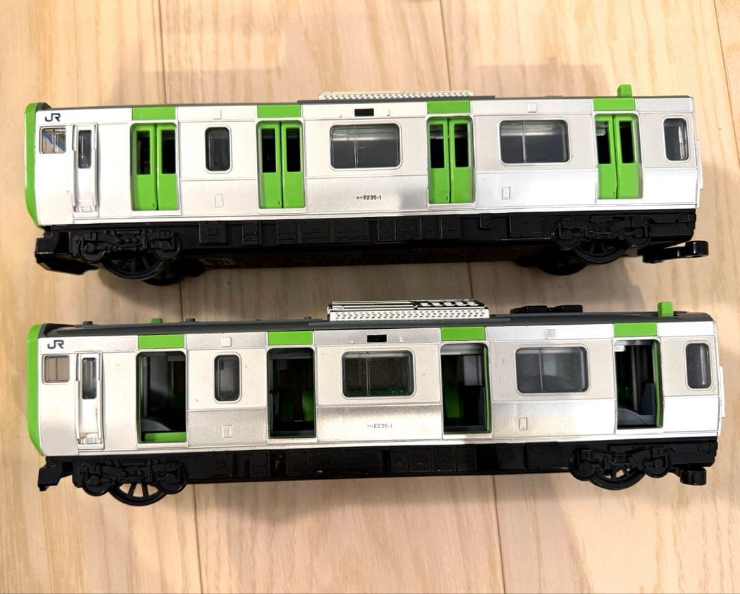 子供大好き！トイコー最強4点セット 山手線都バスこまち