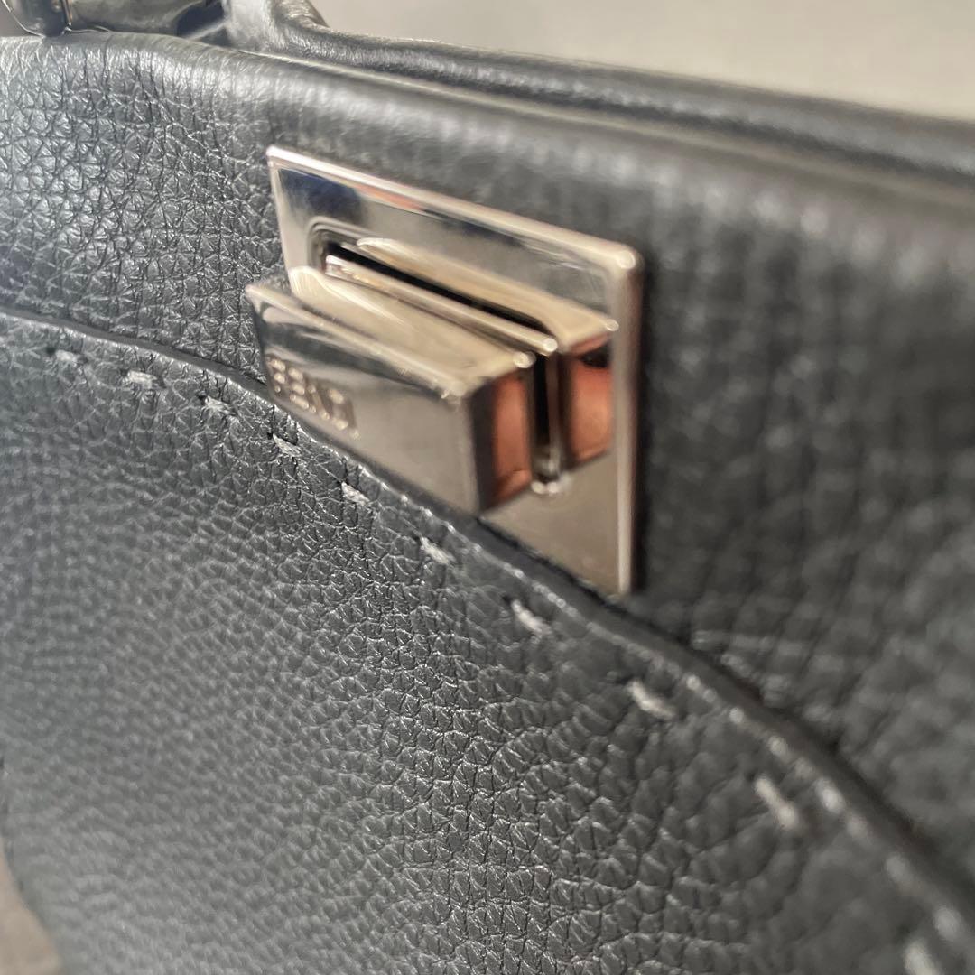 即日発送 フェンディー ピーカーブー 銀座松屋正規店購入　定価75万