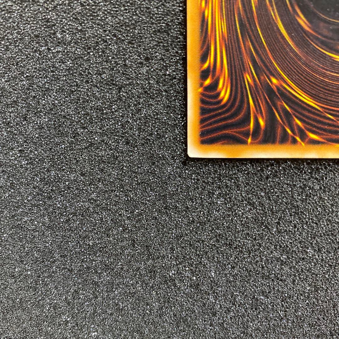 t*3様 遊戯王　ブラック・マジシャン　レリーフ