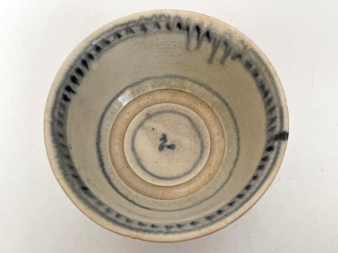 骨董 アンティーク 安南 絞手 茶碗 ベトナム古陶磁 蜻蛉手茶碗