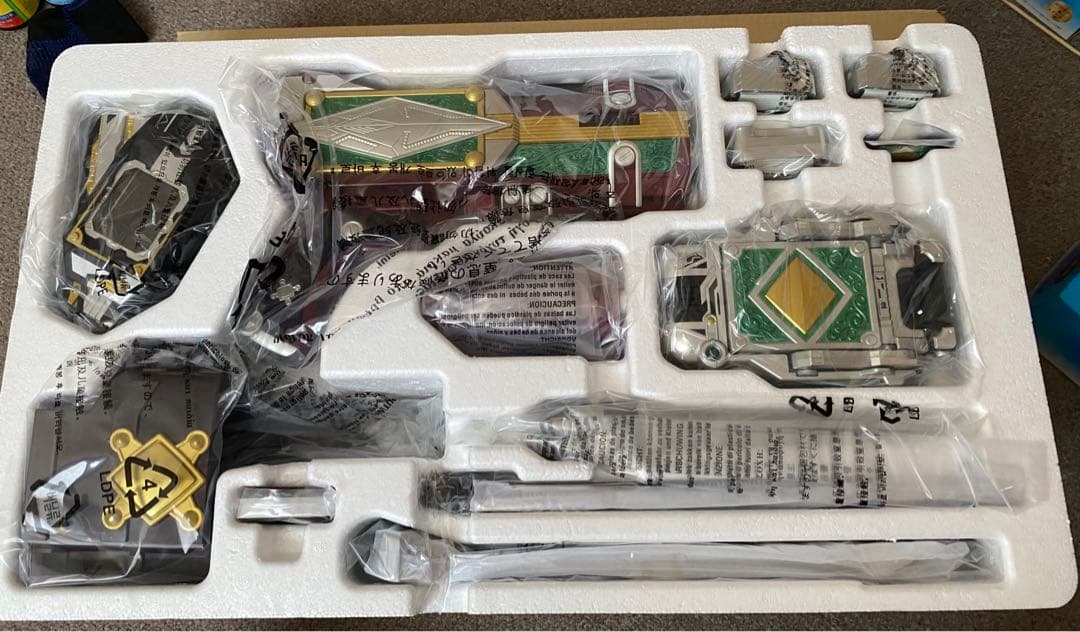 CSMギャレンバックル＆ラウズアブゾーバー＆ギャレンラウザー