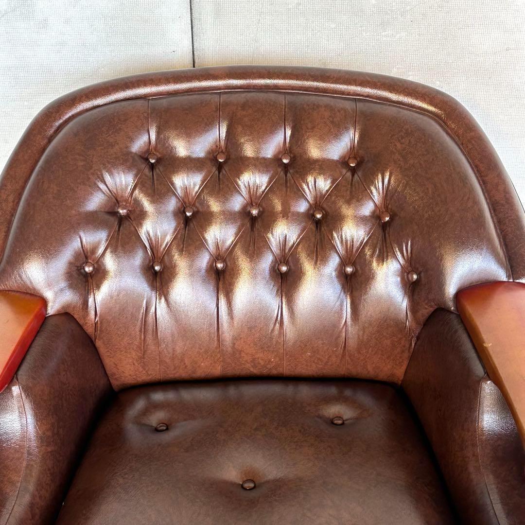 ✦70s✦チェスターフィールド調 PUレザー 1人掛けソファ アンティーク