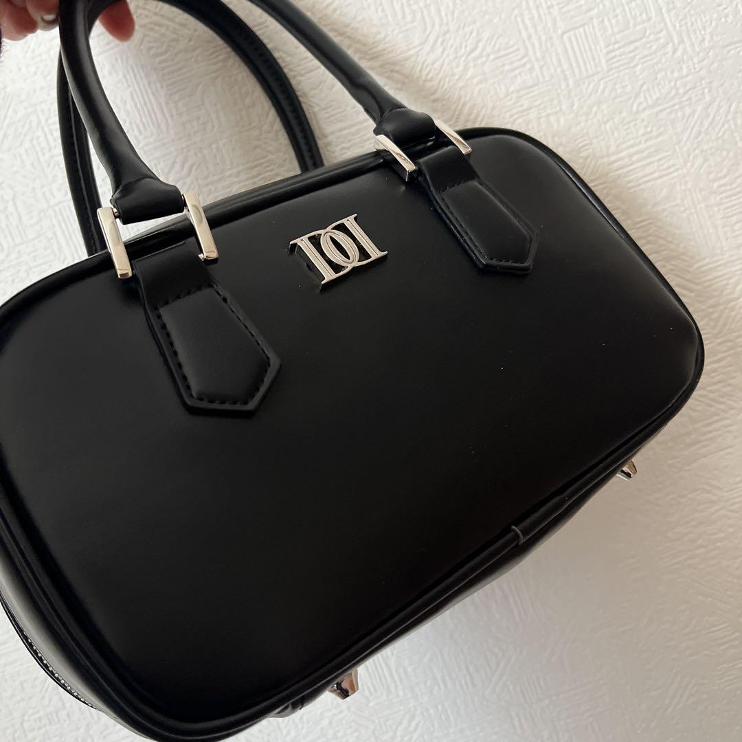 Darich DDロゴレザーハンドバッグ 黒 ブラック