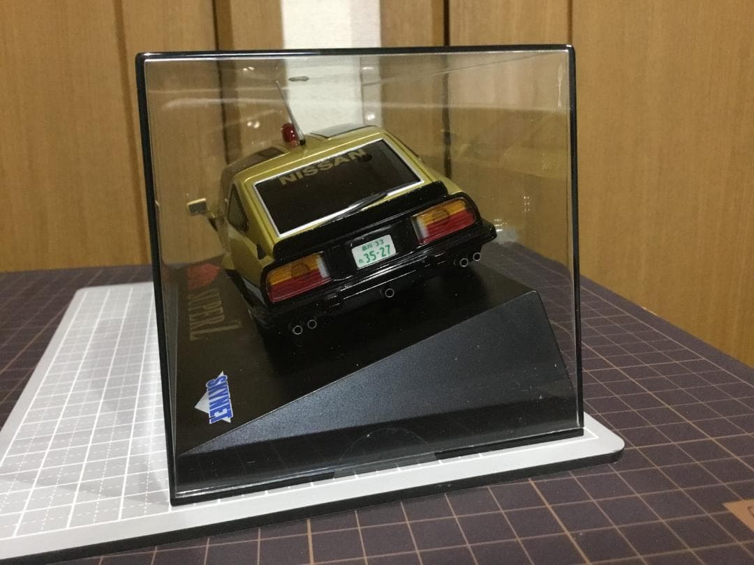 ミニッツ用ＡＳＣボディ 　日産SUPER Ｚ　西部警察（ゴールド／黒）新品