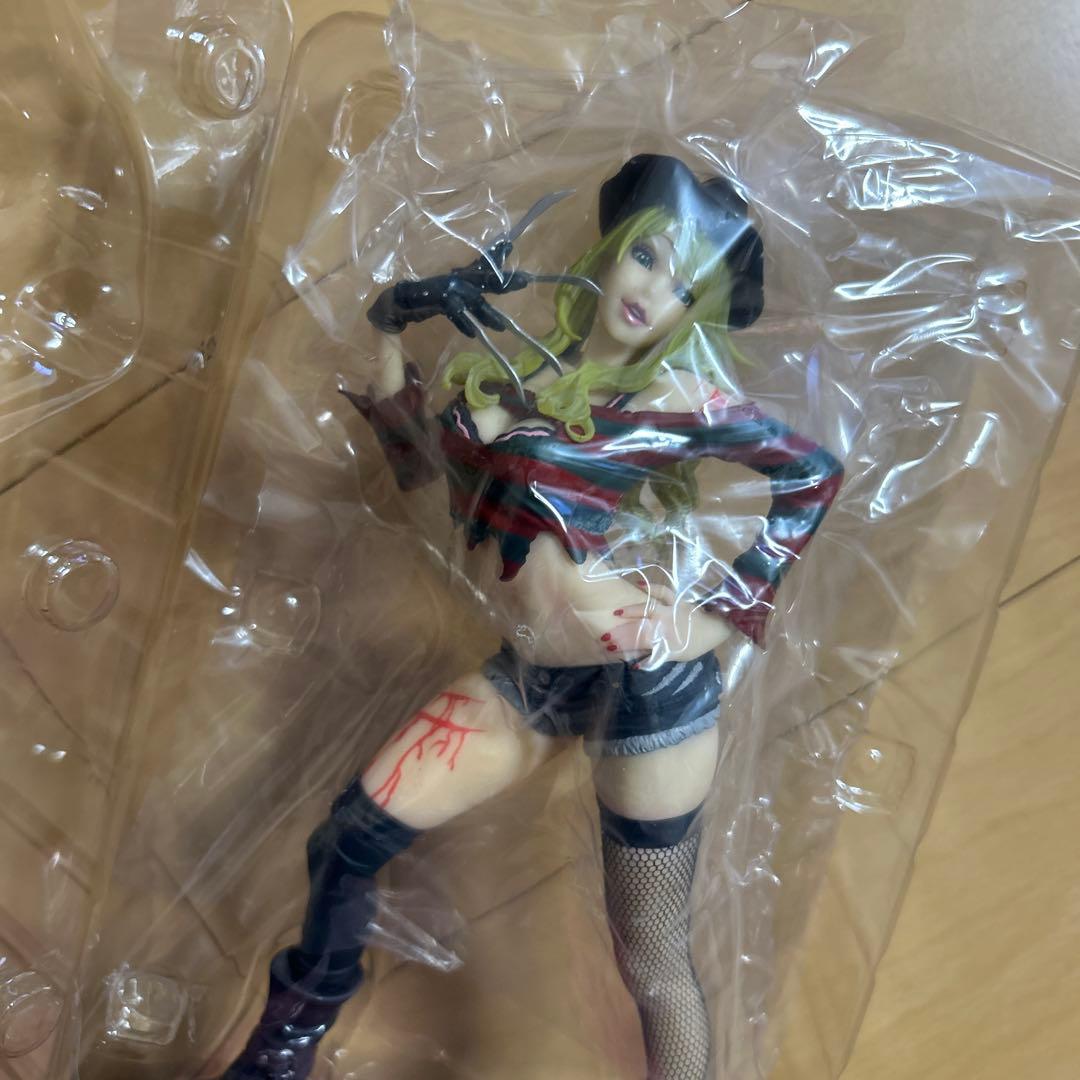 【即購入ok!!】コトブキヤ HORROR美少女 フレディ フィギュア