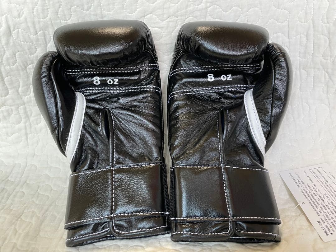 Winning ボクシンググローブ 8oz ブラック