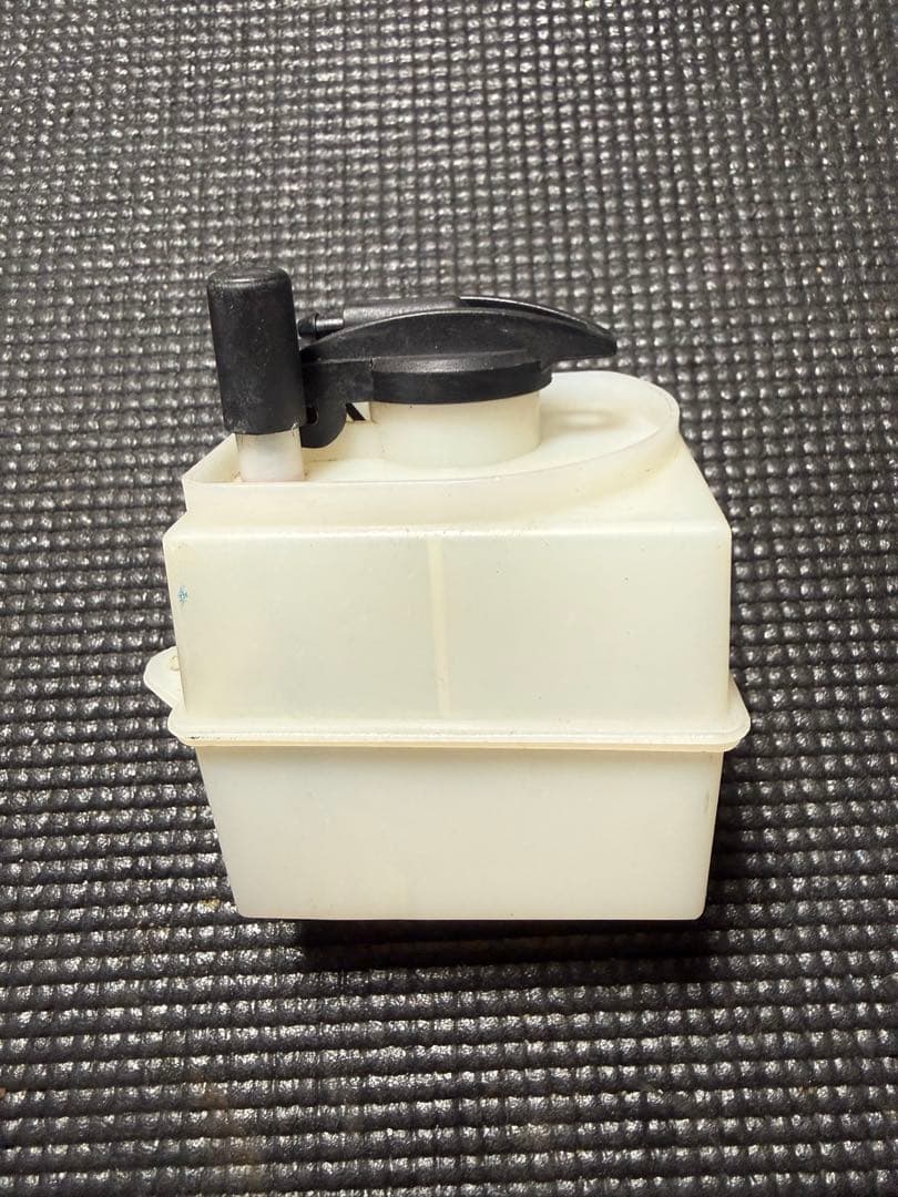 pero サベージ　エンジン　燃料タンクセット