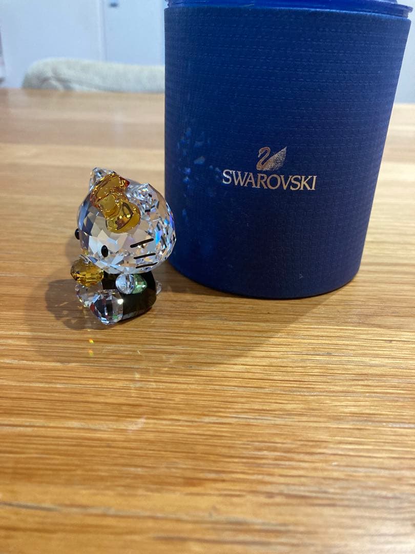 スワロフスキー キティHello Kitty Halloween 置物