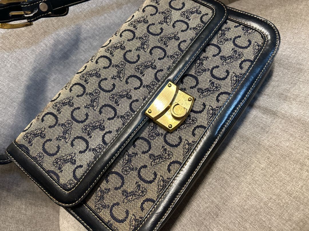 至高の逸品✨CELINE ショルダーバッグ Cマカダム　ゴールド金具 /725