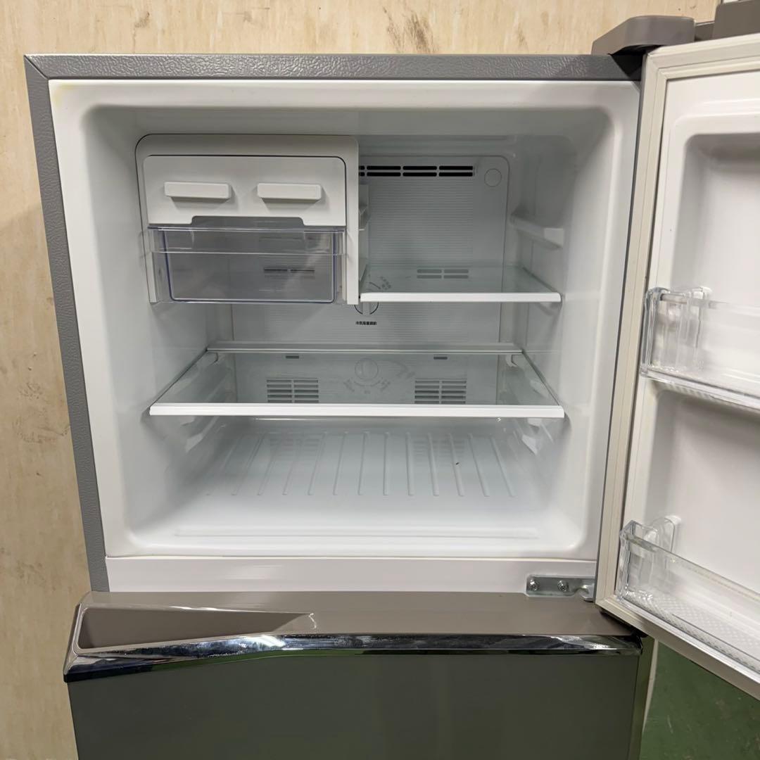 73★2022年製★パナソニック　冷蔵庫　大型　248L 一人暮らし　シルバー