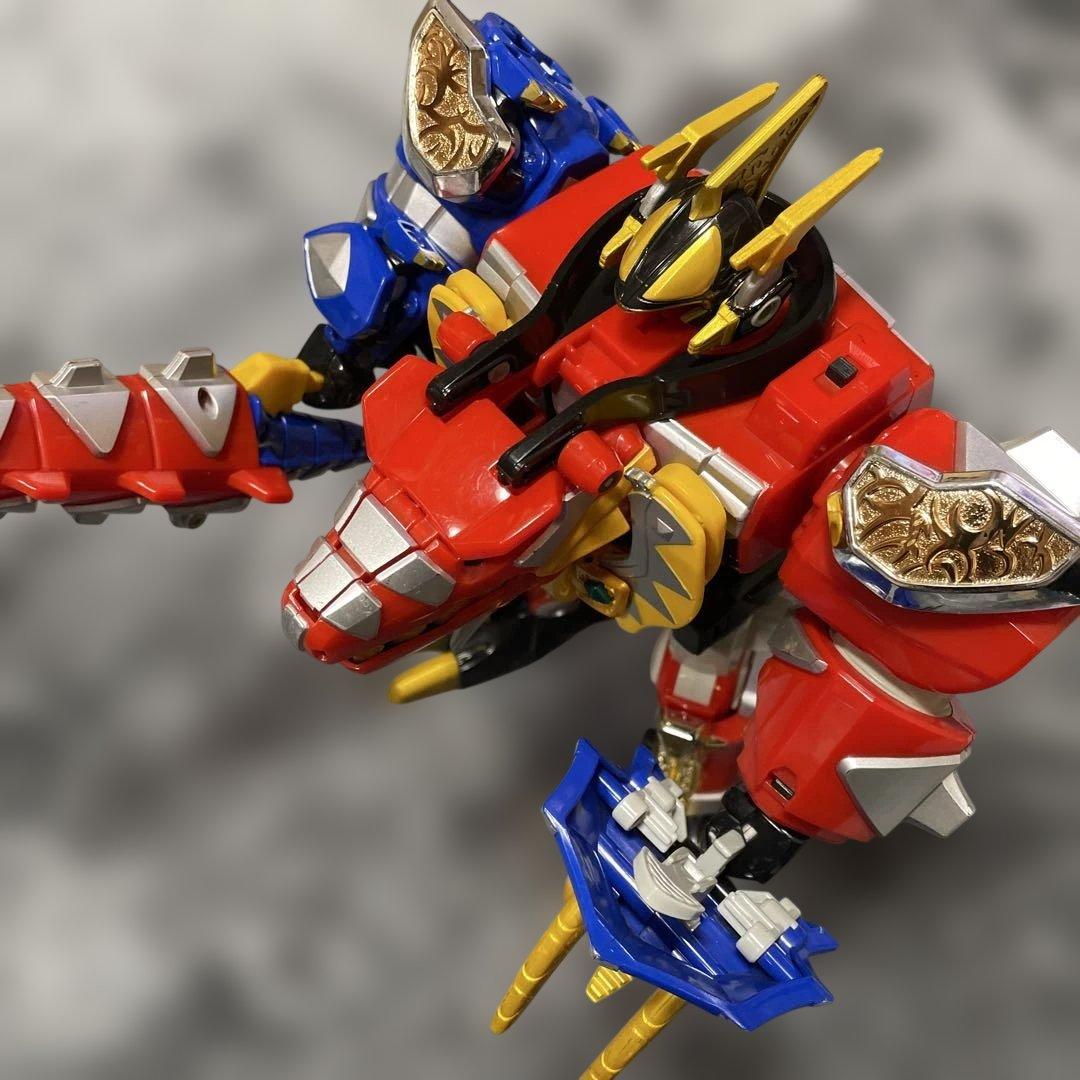 爆竜戦隊アバレンジャー　DX 爆竜合体アバレンオー 電動回転