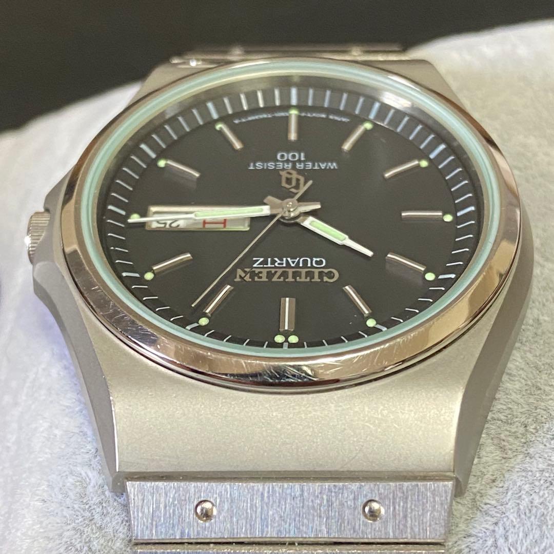 シチズン オールドクォーツ ブラックダイアル ガラス傷無し ロゴプレート 極美品
