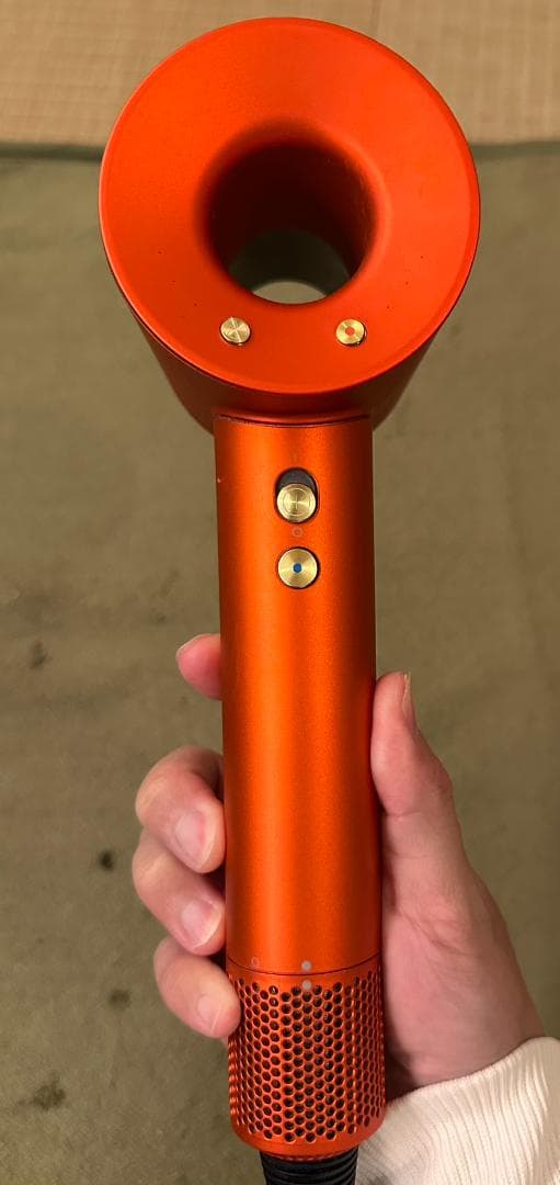 Dyson ダイソン　ヘアドライヤー　dryer　HD08　大風量　極美品！