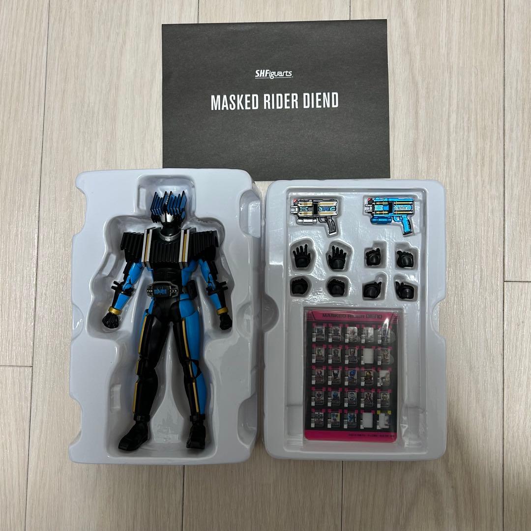 真骨彫製法　S.H.Figuarts 仮面ライダーディエンド