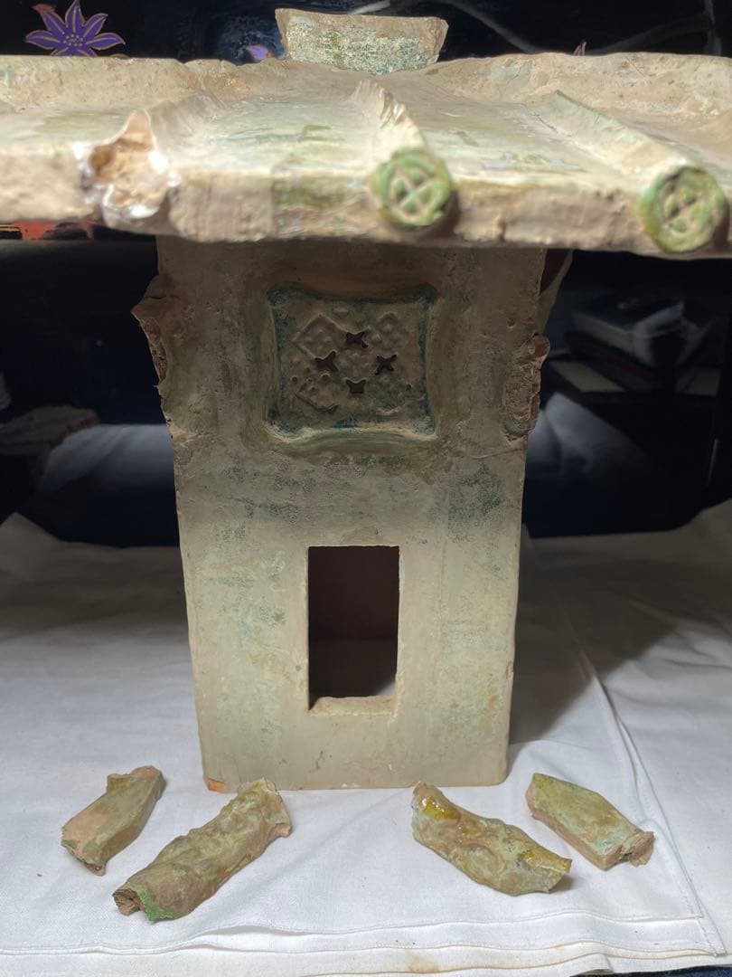 漢代陶器。漢時代。漢綠釉。約2000年。古美術。骨董品。殘品。舊家蔵出し。