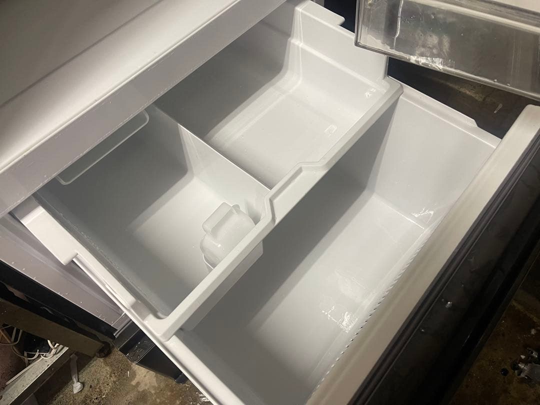 アクアノンフロン　冷凍冷蔵庫 AQA-26R