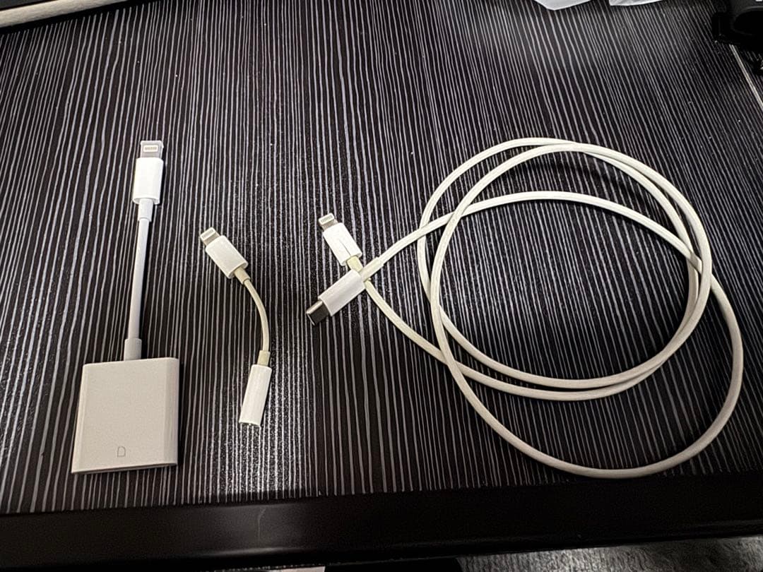 iPhone13 mini 本体　128gb