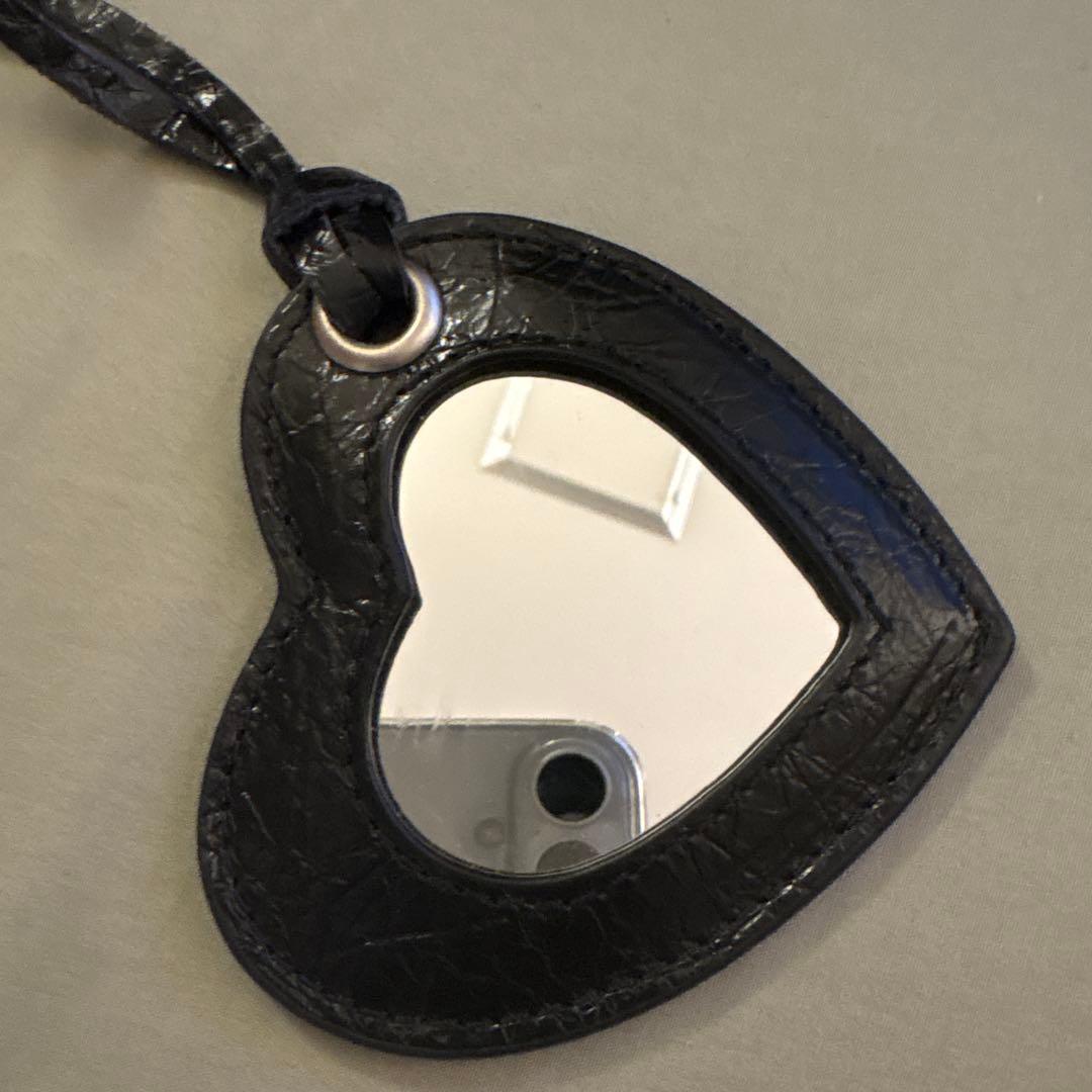 BALENCIAGA ハートミラー le cagole