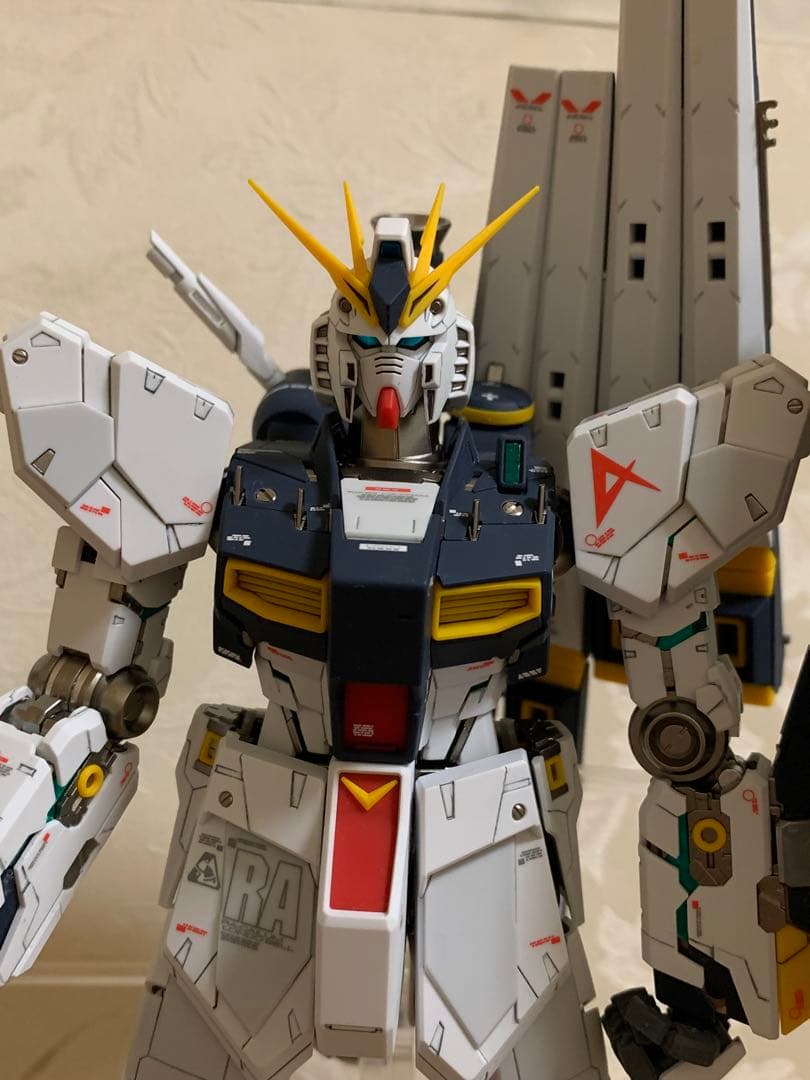 MG νガンダム Ver.Ka 完成品 塗装済み ガンプラ