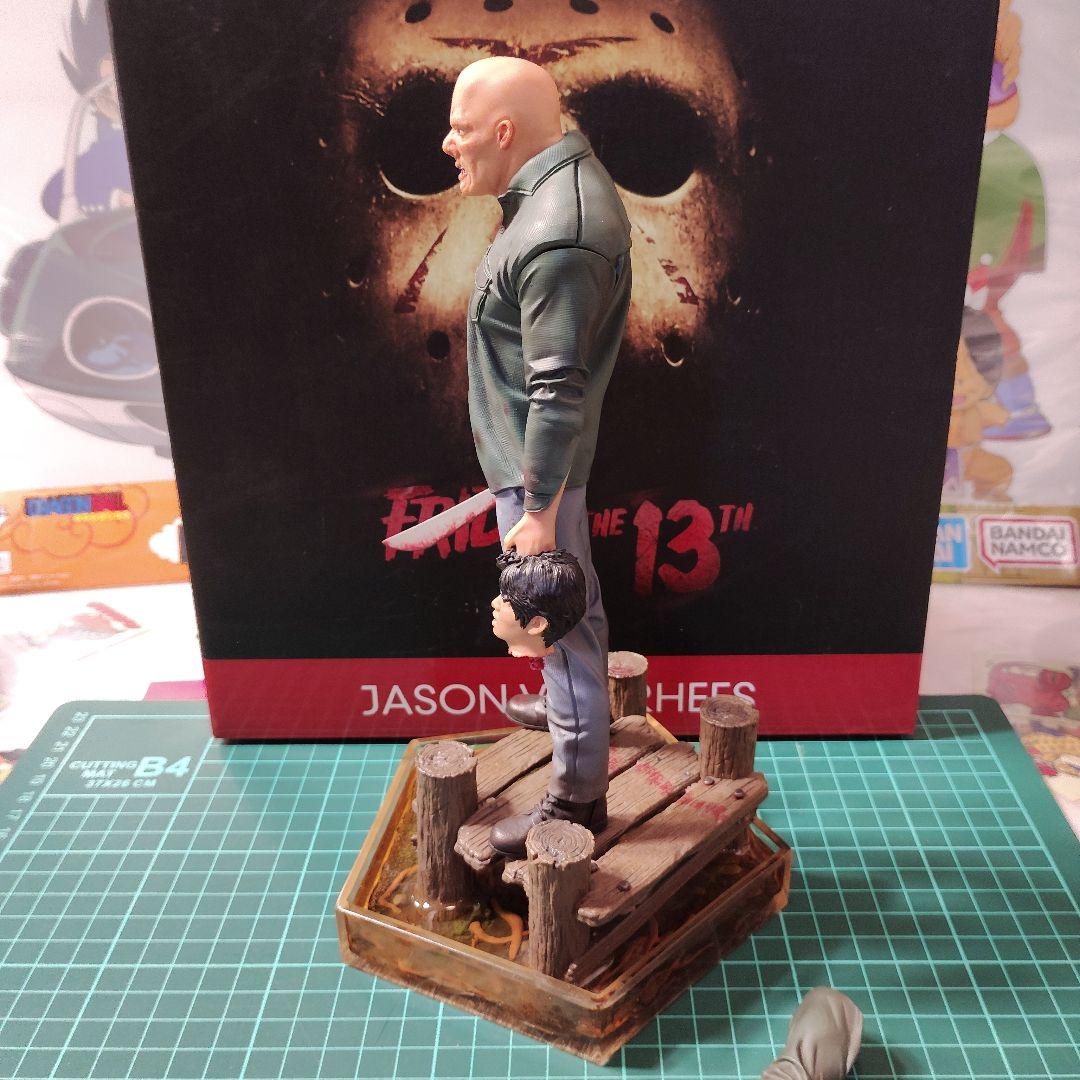 ジェイソン ジェイソン・ボーヒーズ フィギュア　13日の金曜日　※一部分訳あり