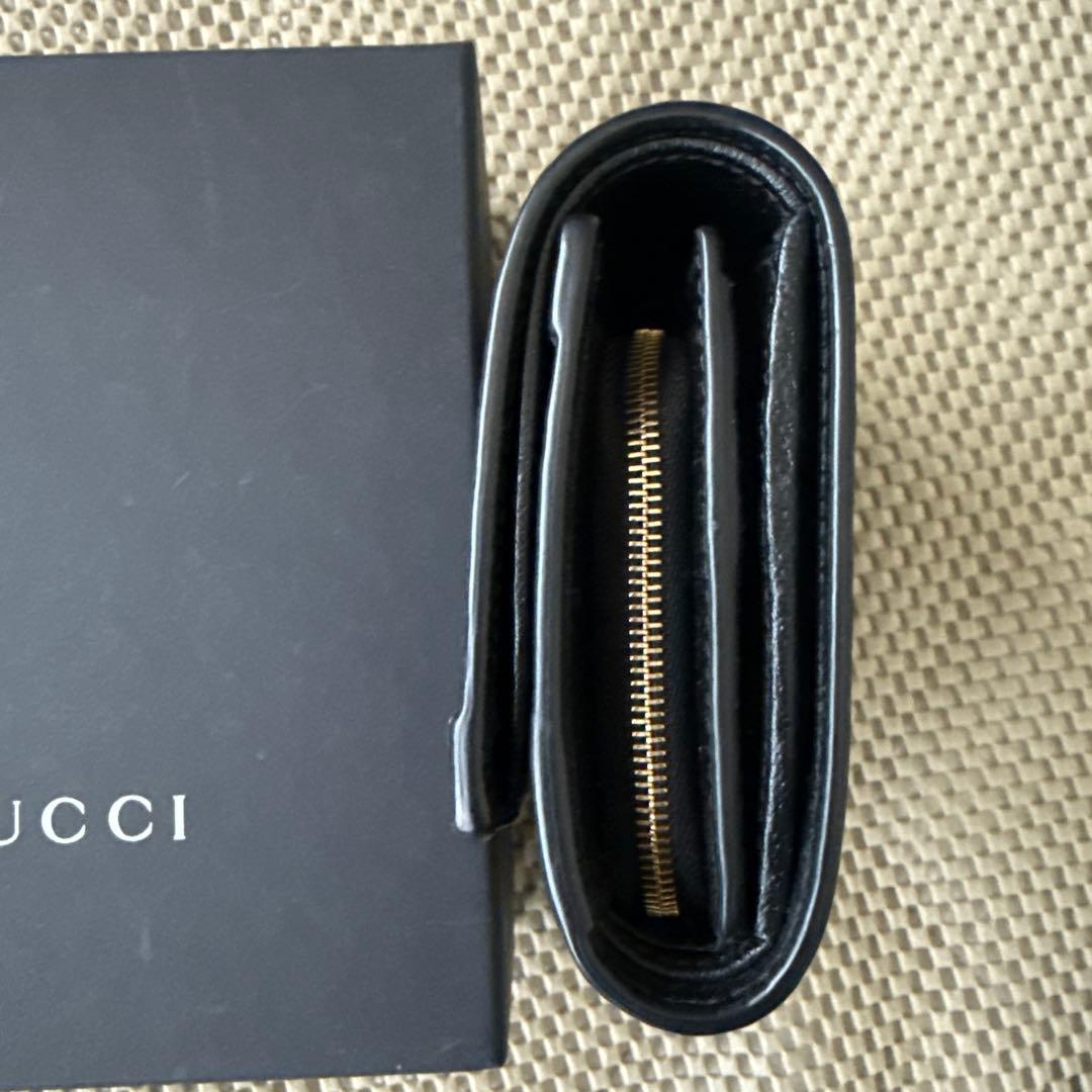 GUCCI GGロゴ 二つ折り財布 ブラック