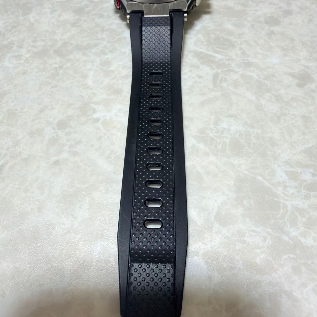 G-SHOCK GST-B100-1AJFソーラー充電システム