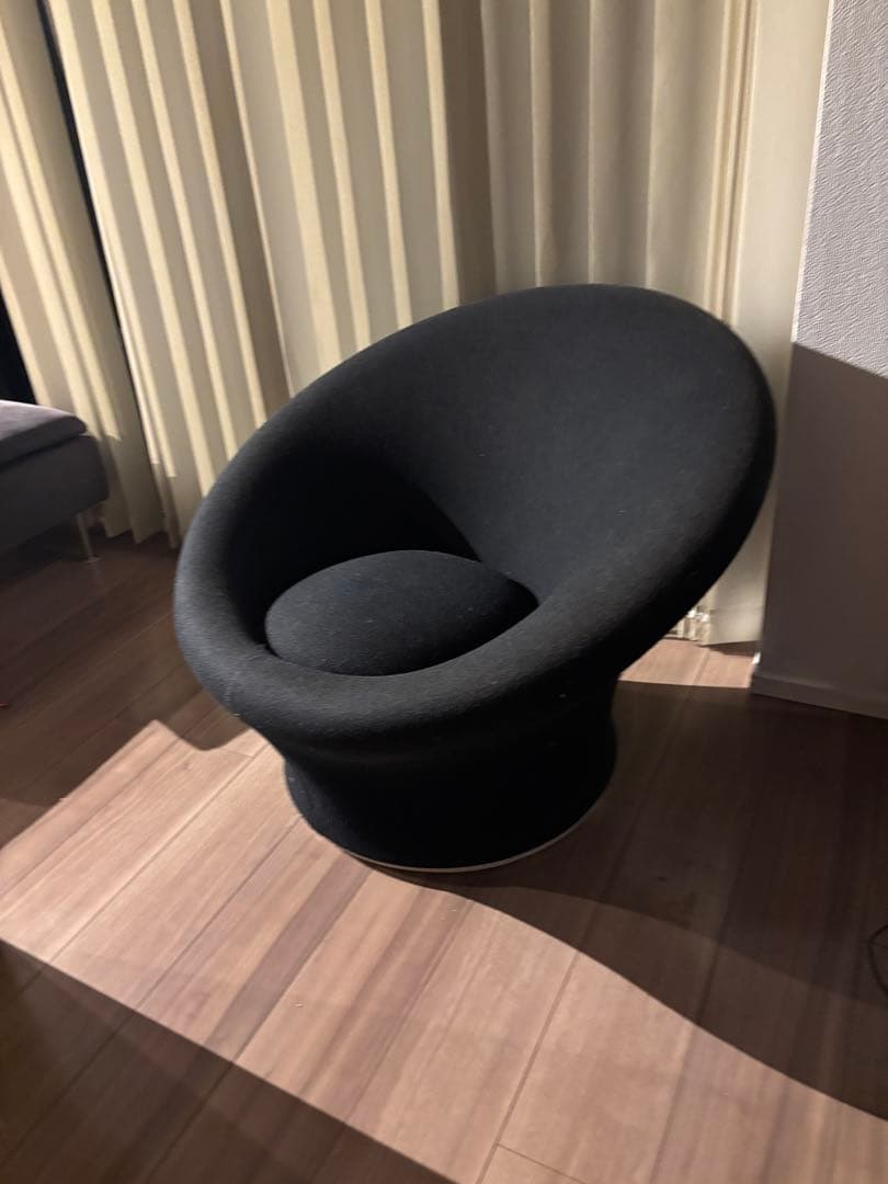 そ*う様 ピエール・ポラン　キノコアームチェア　マッシュルーム【ブラック】
