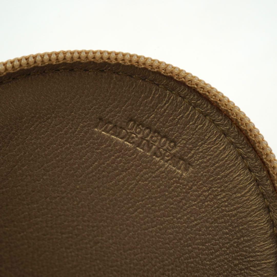 未使用品　ロエベ　ケース　小銭入れ　アナグラム　レザー　希少カラー　金色