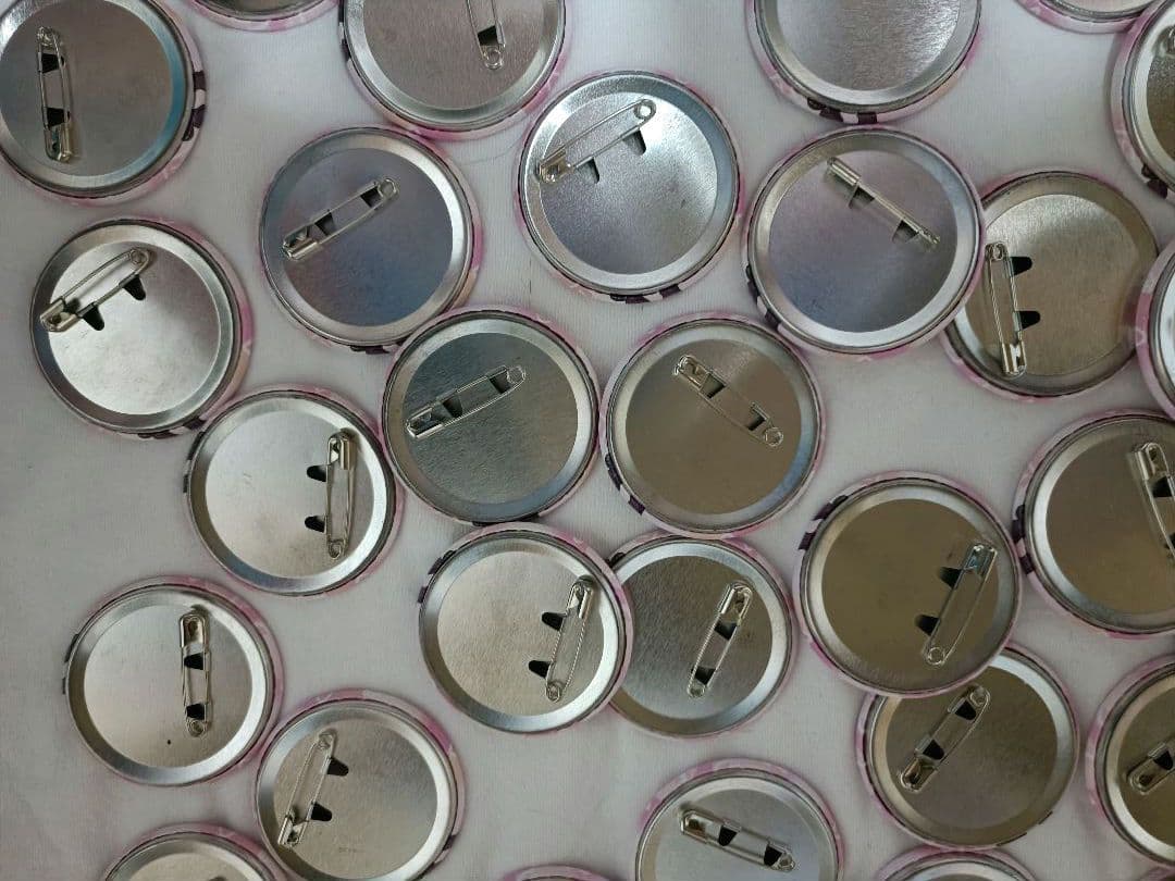 すとぷり　さとみ　缶バッチ　2021　spring デフォ