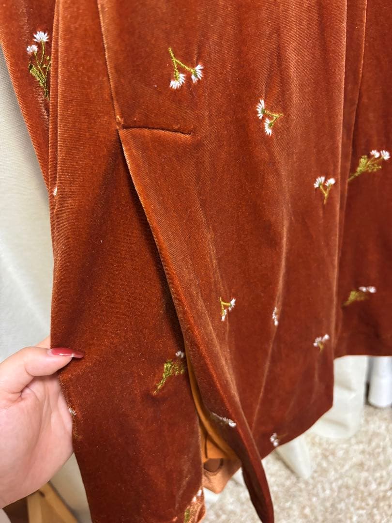 ブラウン ベルベット オフショルダー ワンピース