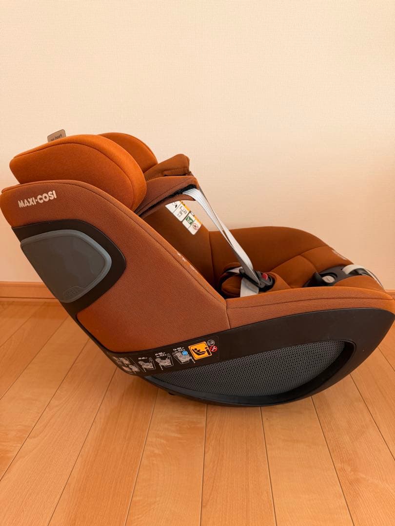MAXI-COSI PEARL360チャイルドシート オーセンティックコニャック