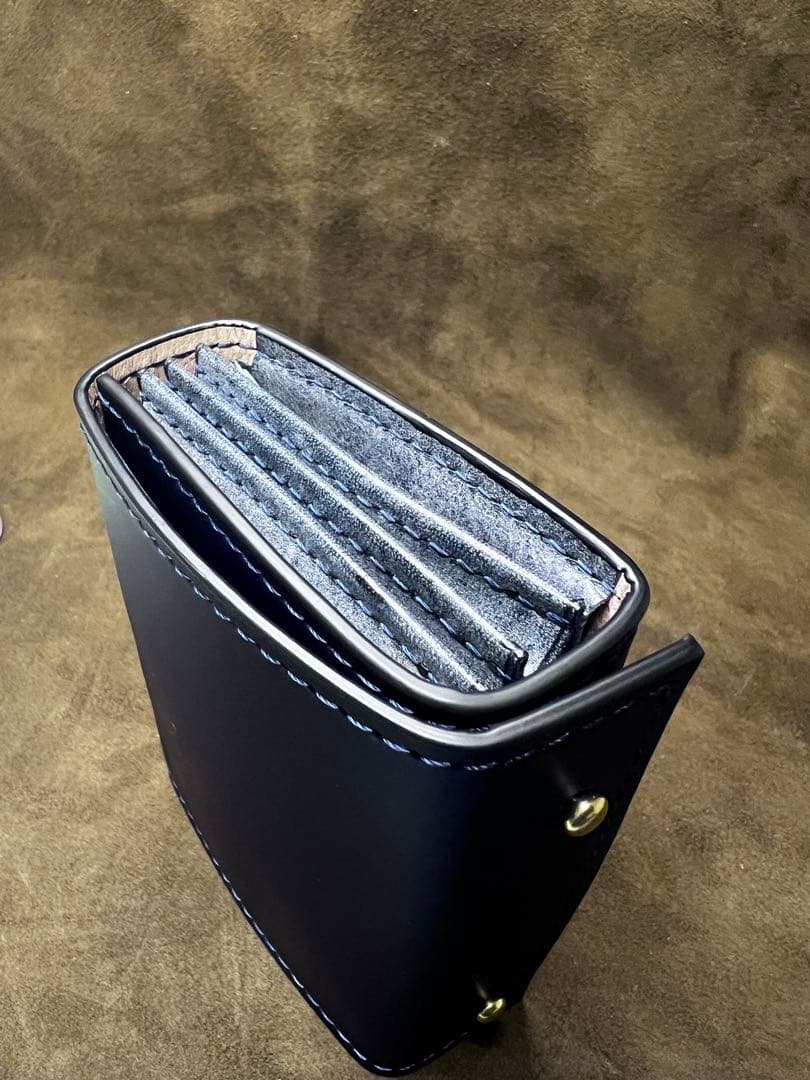 エムピウ ミッレフォッリエ　同型　コードバン　革財布