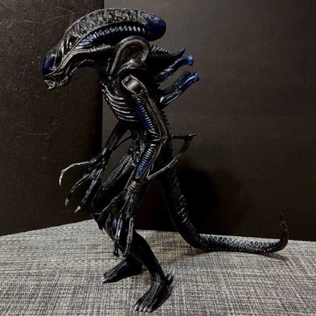 ツクダホビー　エイリアン2 エイリアンウォーリアリペイント完成品　絶版フィギュア