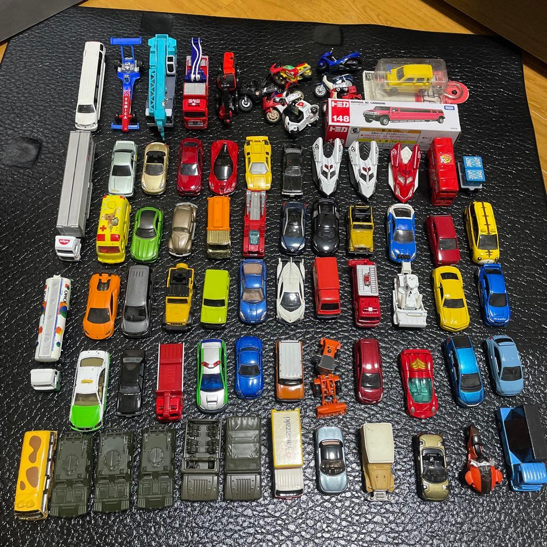 値下げ　大量引退品　トミカ廃盤品まとめ売り＋ホットウィール　総数700台以上