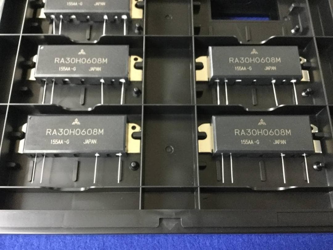 RA30H0608M 三菱 68-88MHz 30W RF FET 1個