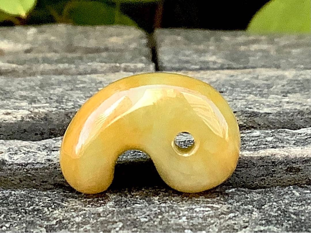 ⭕️超極上レア物 ✳一番数少ない幻の幸運の黄色‼️ 糸魚川